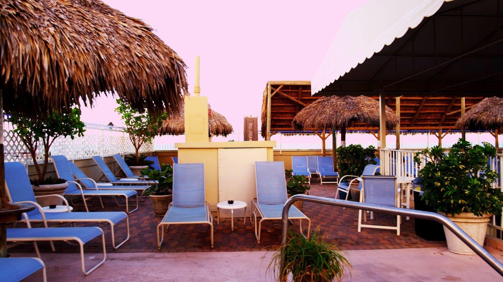 Rooftop Resort - Clothing Optional - Adult Only Голливуд Экстерьер фото